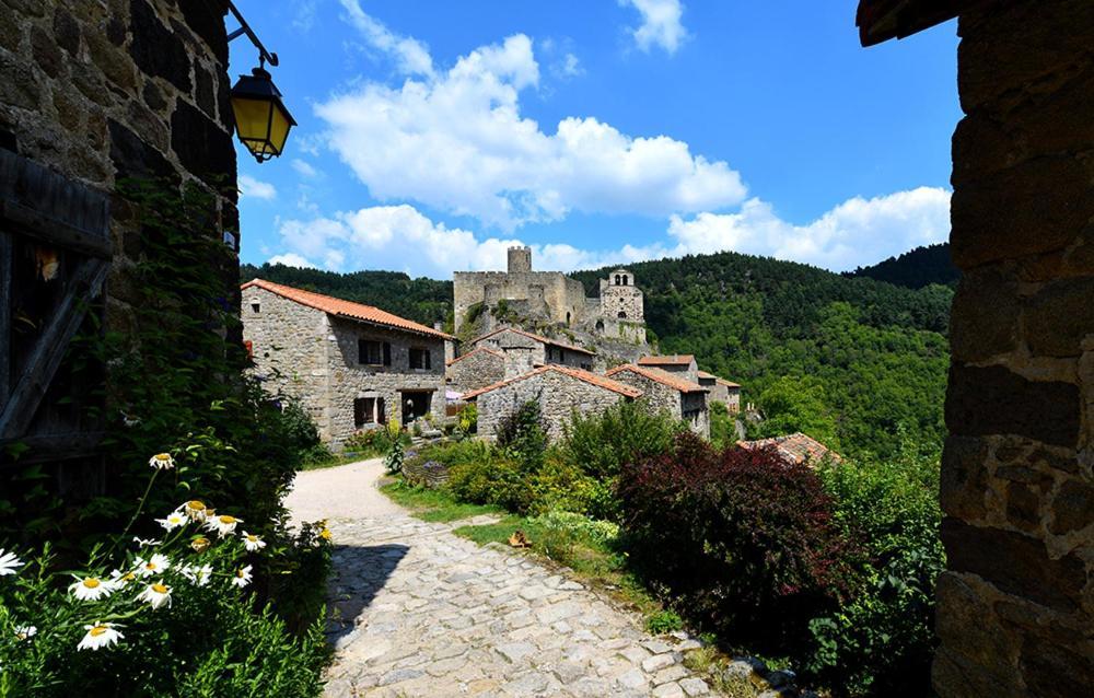 Les Gîtes du Val Valprivas Extérieur photo